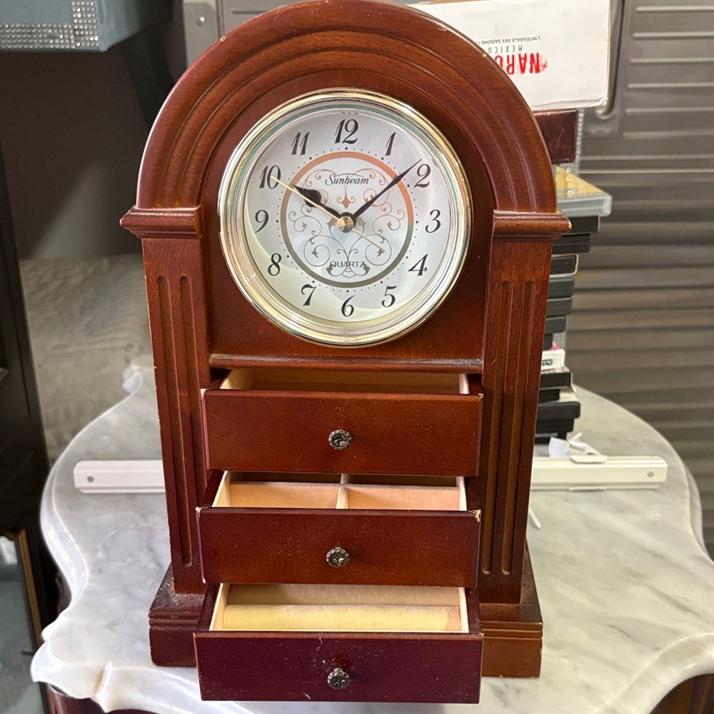 The Bradford Exchange Cherry Wood Mantel Clock/Music Box/Jewelry Box